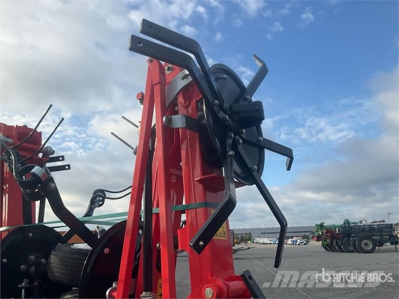Maschio Gaspardo LEVANTE T 880 8R Hay Tedder (Unused) Kreiselheuer/-wender