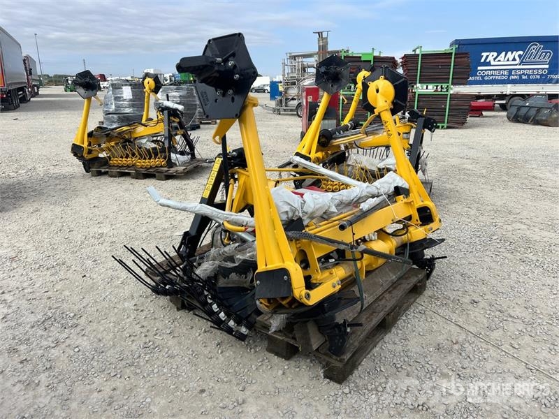 Maschio Gaspardo LEVANTE LT540 Hay Tedder (Unused) Ranghinatori