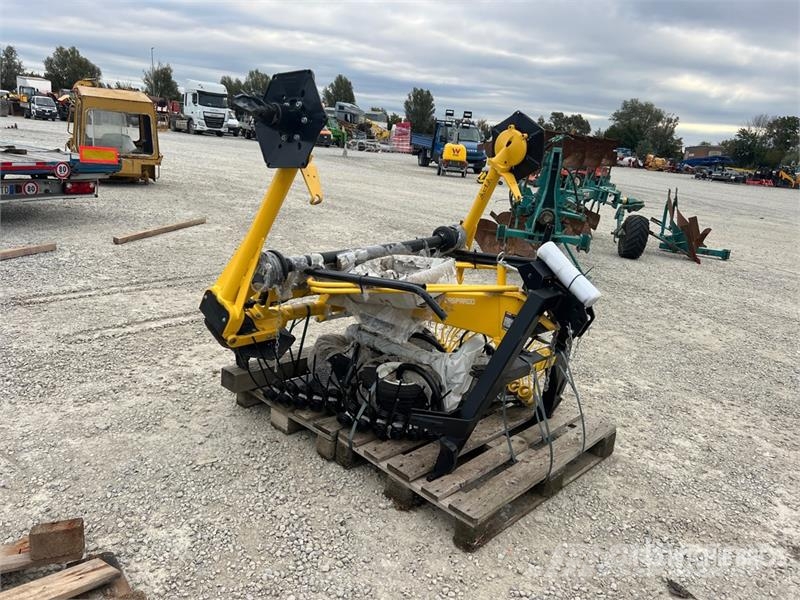 Maschio Gaspardo LEVANTE LT540 Hay Tedder (Unused) Ranghinatori