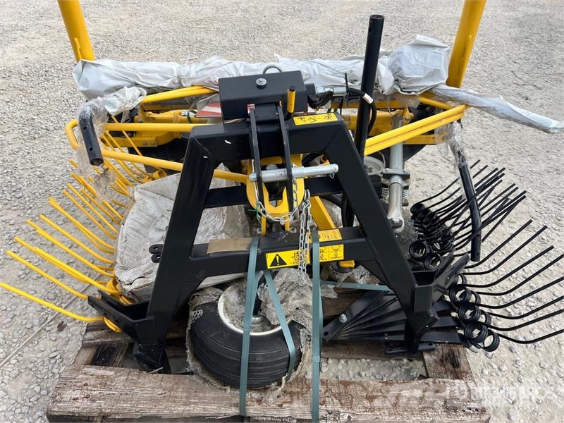 Maschio Gaspardo LEVANTE LT540 Hay Tedder (Unused) Ranghinatori
