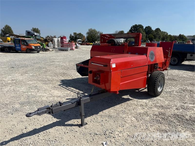 Maschio Gaspardo Pitagora Square Baler Vierkante balenpers