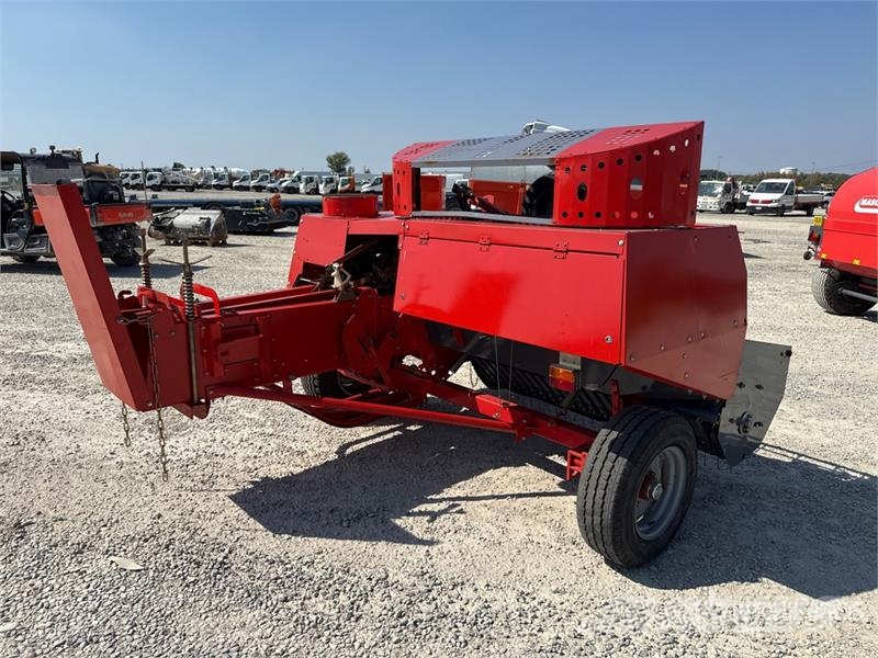 Maschio Gaspardo Pitagora Square Baler Vierkante balenpers