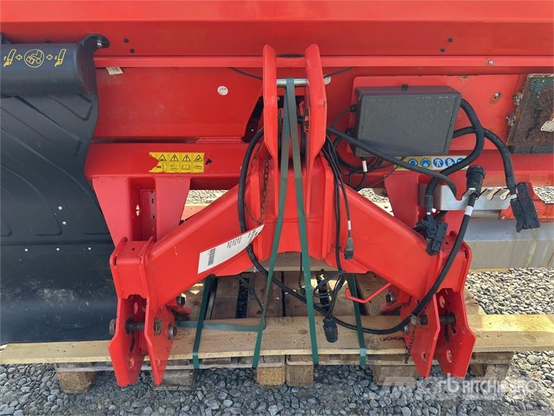 Maschio Gaspardo PRIMO EWICE 314 Centrifugal Fertilizer Sp Aplicatoare pentru îngrășăminte lichide