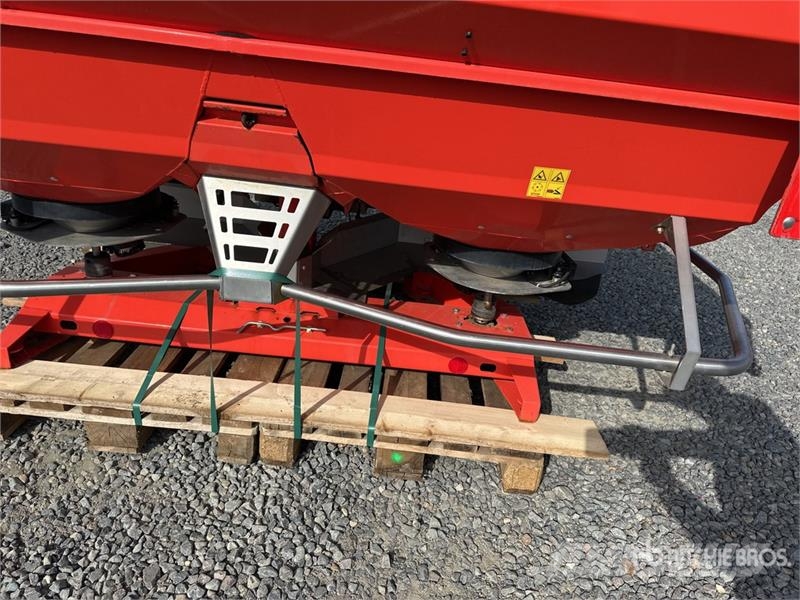Maschio Gaspardo PRIMO EWICE 314 Centrifugal Fertilizer Sp Aplicatoare pentru îngrășăminte lichide
