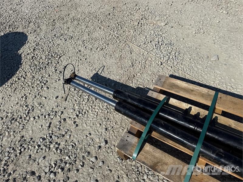 Maschio Gaspardo Qty of 2 Hydraulic Cylinder Други компоненти