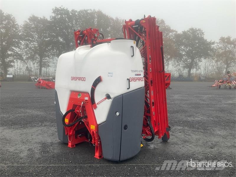Maschio Gaspardo Tempo Ultra Isotronic 2000 24 m 3-Point H Anhängespritzen