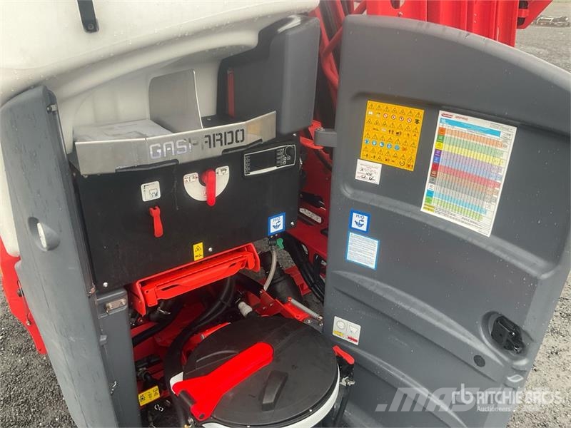 Maschio Gaspardo Tempo Ultra Isotronic 2000 24 m 3-Point H Anhängespritzen