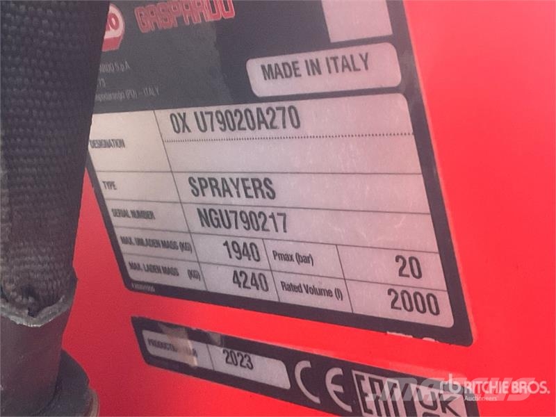 Maschio Gaspardo Tempo Ultra Isotronic 2000 24 m 3-Point H Anhängespritzen