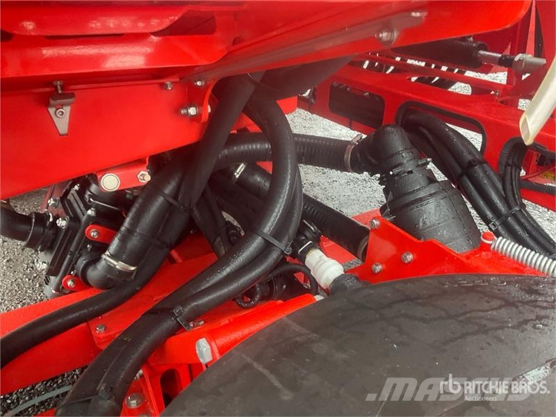 Maschio Gaspardo Tempo Ultra Isotronic 2000 24 m 3-Point H Anhängespritzen