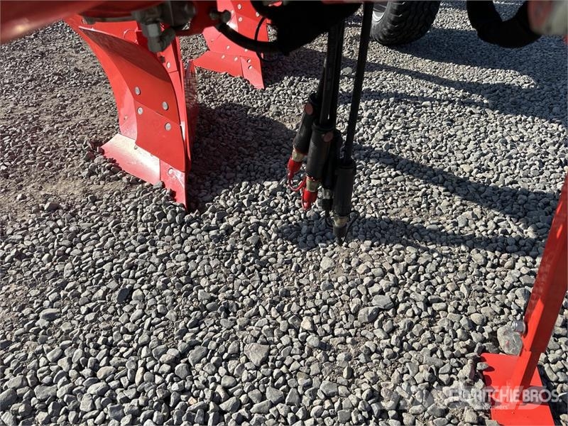 Maschio Gaspardo UN. BUL.V FS XH 4+0 Breaking Plow (Unused Ploeg