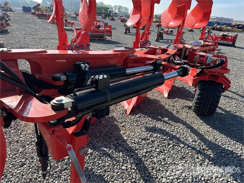 Maschio Gaspardo UNICO FS V XL 4+0 Mounted Breaking Plow ( Ploeg