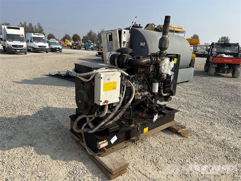 Mase MOL75A 75 kVA Generator Set Dīzeļģeneratori