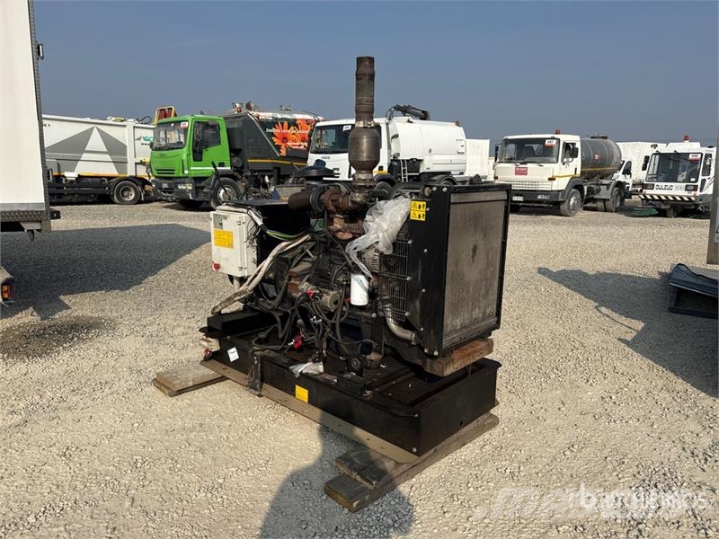 Mase MOL75A 75 kVA Generator Set Dīzeļģeneratori