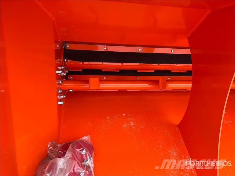 Massepoids MTS 2000 / CES-200 Salt Spreader (Unuse Розсіювачі солі та піску