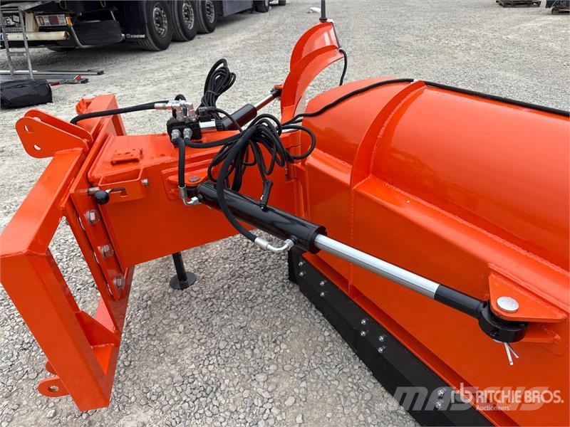 Massepoids SNOW PLOW V-TYPE 3000 3,000 mm V-type s Snežne deske in plugi