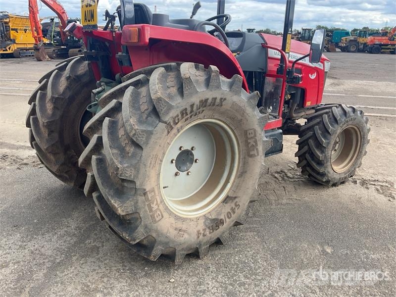 Massey Ferguson 1755E 4WD Tractor Traktoren