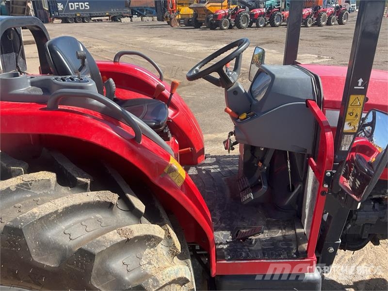 Massey Ferguson 1755E 4WD Tractor Traktoren