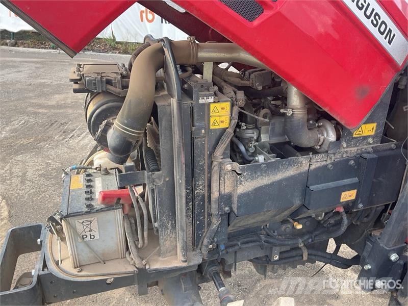 Massey Ferguson 1755E 4WD Tractor Traktoren