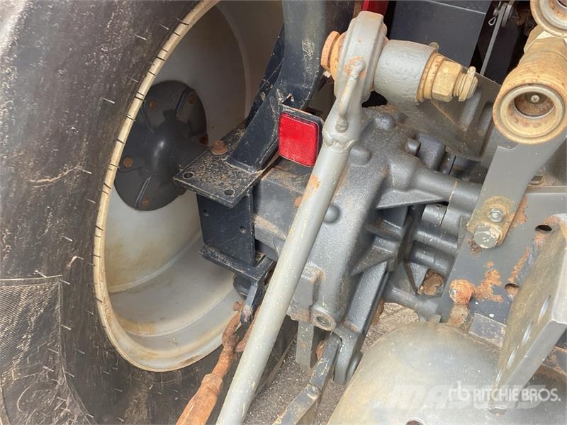 Massey Ferguson 1755E 4WD Tractor Traktoren
