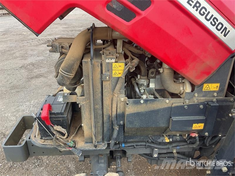 Massey Ferguson 1755E 4WD Tractor Traktoren