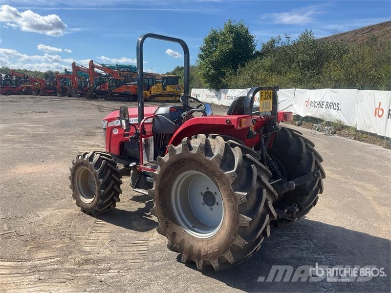 Massey Ferguson 1755E 4WD Tractor Traktoren