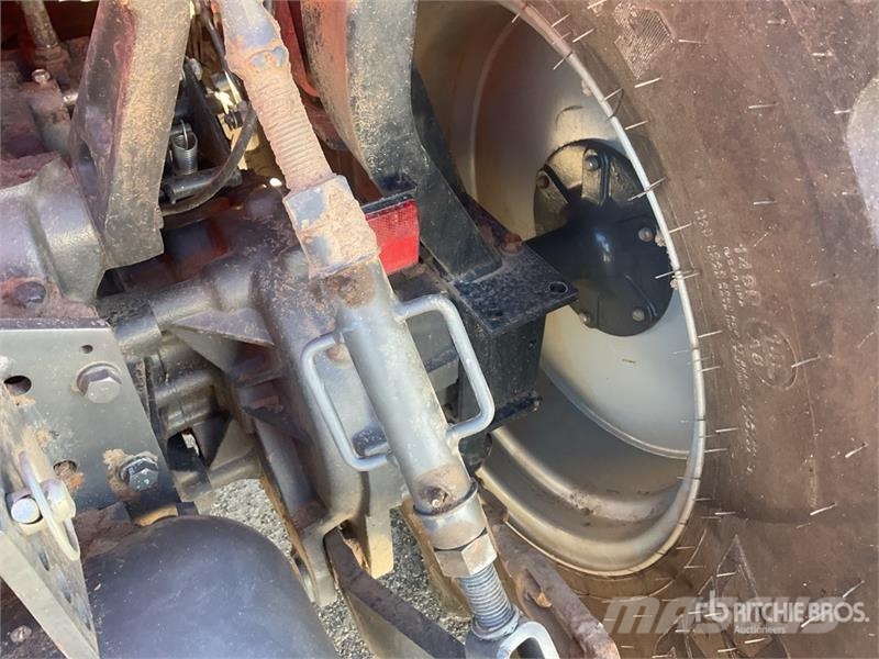Massey Ferguson 1755E 4WD Tractor Traktoren