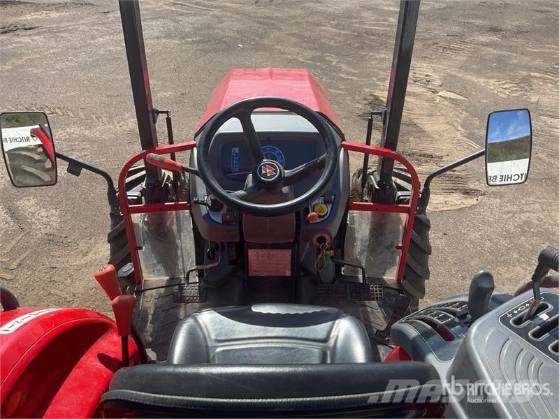 Massey Ferguson 1755E 4WD Tractor Traktoren