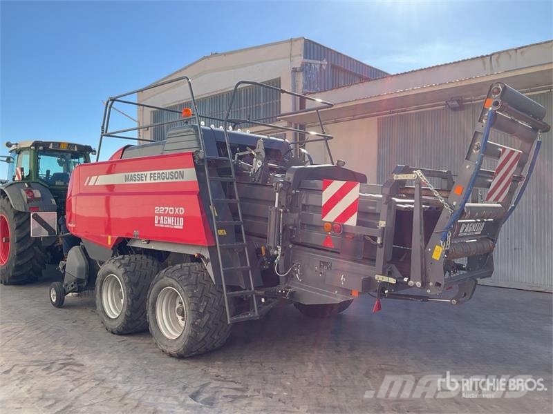 Massey Ferguson 2270XD 方形打捆機