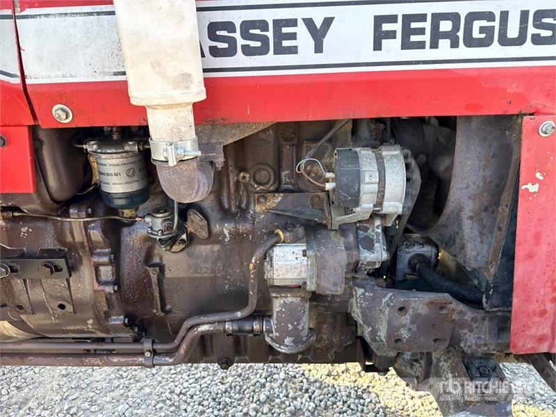 Massey Ferguson 274 4WD Tractor الجرارات