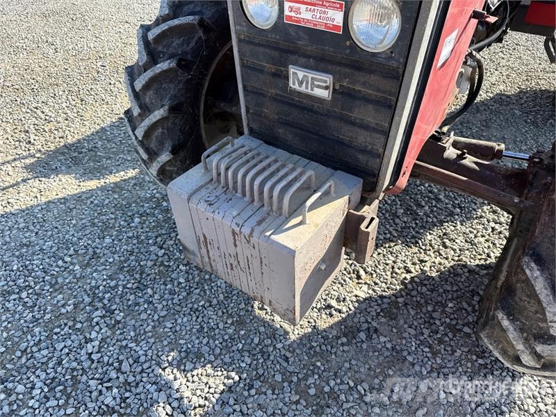 Massey Ferguson 274 4WD Tractor الجرارات