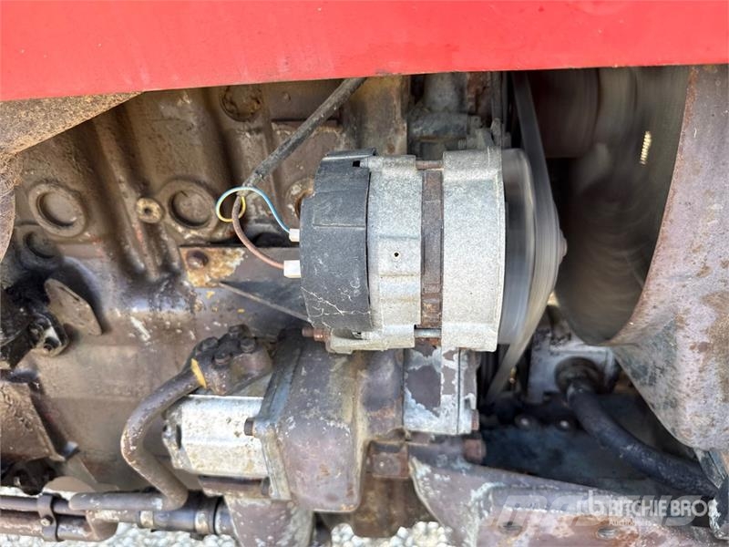 Massey Ferguson 274 4WD Tractor الجرارات