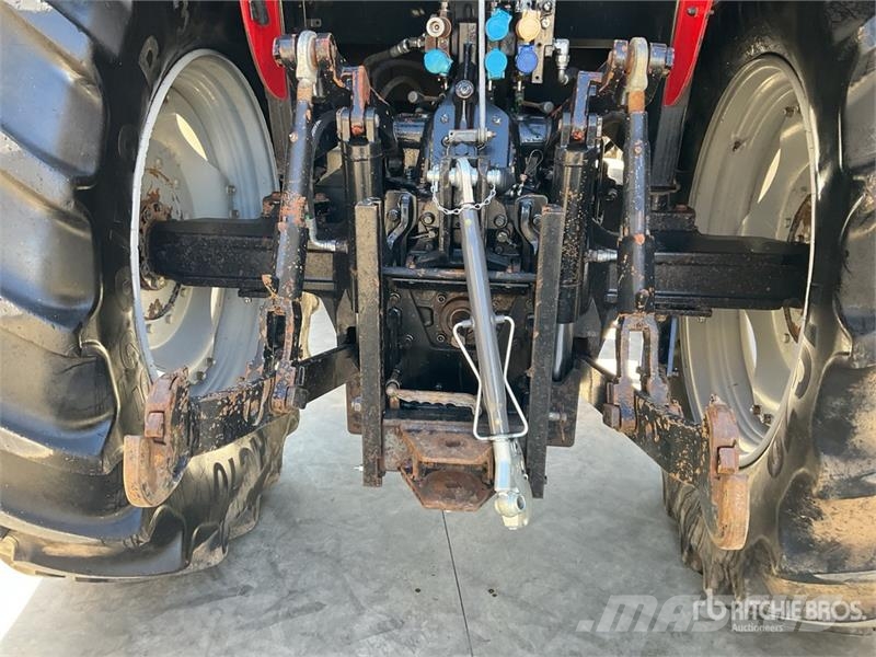Massey Ferguson 5445 Dyna-4 4WD Tractor Трактора