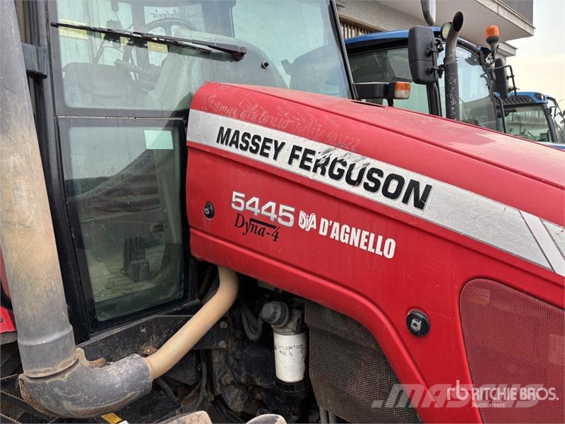 Massey Ferguson 5445 Dyna-4 4WD Tractor Трактори