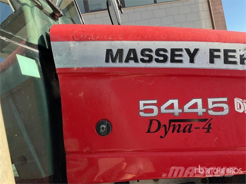 Massey Ferguson 5445 Dyna-4 4WD Tractor Трактора