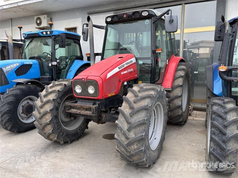 Massey Ferguson 5445 Dyna-4 4WD Tractor Трактори