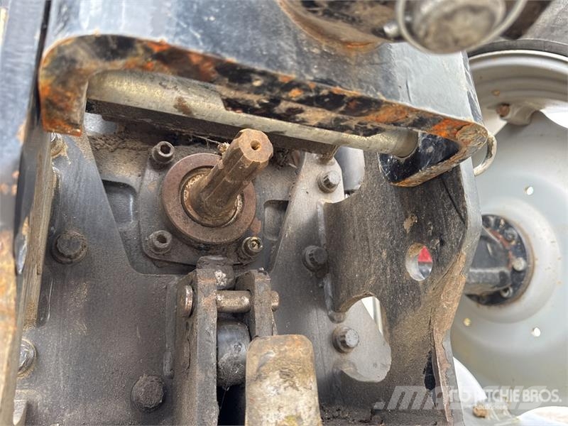 Massey Ferguson 5465 Dyna-4 4x4 Tracteur Agricole 4WD Tractor الجرارات