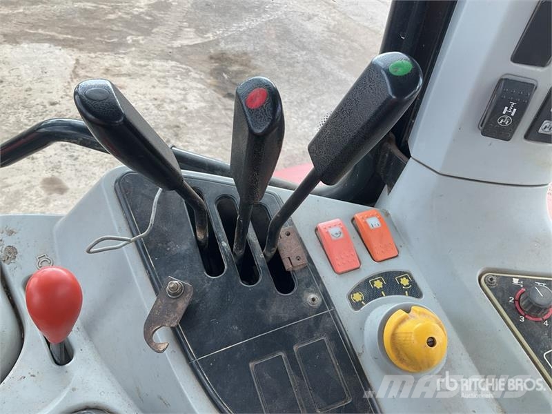 Massey Ferguson 5475 4WD Tractor Tracteur
