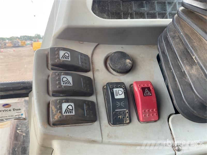 Massey Ferguson 5475 4WD Tractor Tracteur