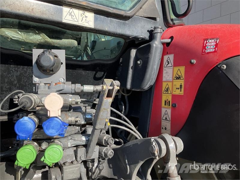 Massey Ferguson 5608 Dyna-4 4WD Tractor Трактора
