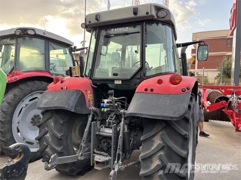 Massey Ferguson 5608 Dyna-4 4WD Tractor Трактори