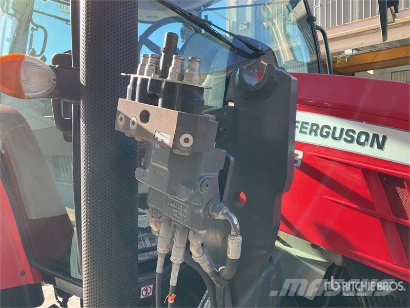 Massey Ferguson 5608 Dyna-4 4WD Tractor Трактора