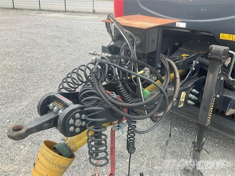 Massey Ferguson 716V Combination Baler Wrapper مغلفات
