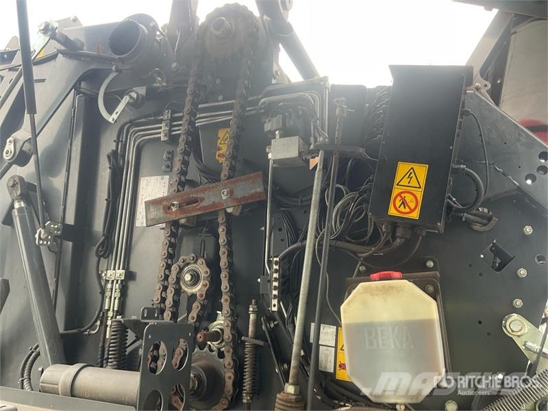 Massey Ferguson 716V Combination Baler Wrapper مغلفات