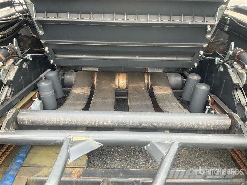 Massey Ferguson 716V Combination Baler Wrapper مغلفات