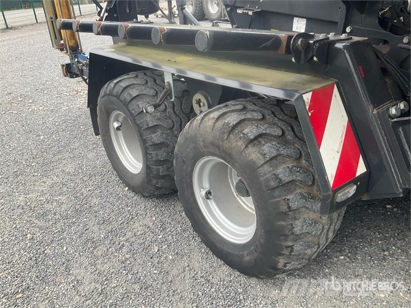 Massey Ferguson 716V Combination Baler Wrapper مغلفات