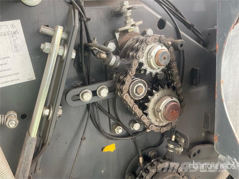 Massey Ferguson 716V Combination Baler Wrapper مغلفات