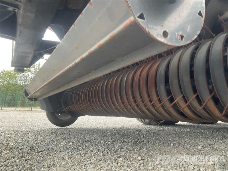 Massey Ferguson 716V Combination Baler Wrapper مغلفات