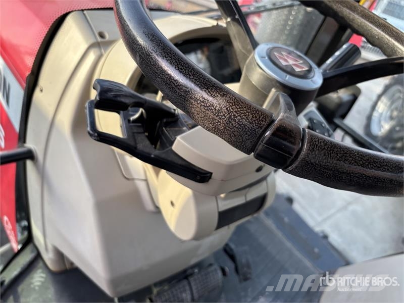 Massey Ferguson 7626 Dyna 6 4WD Tractor Трактори