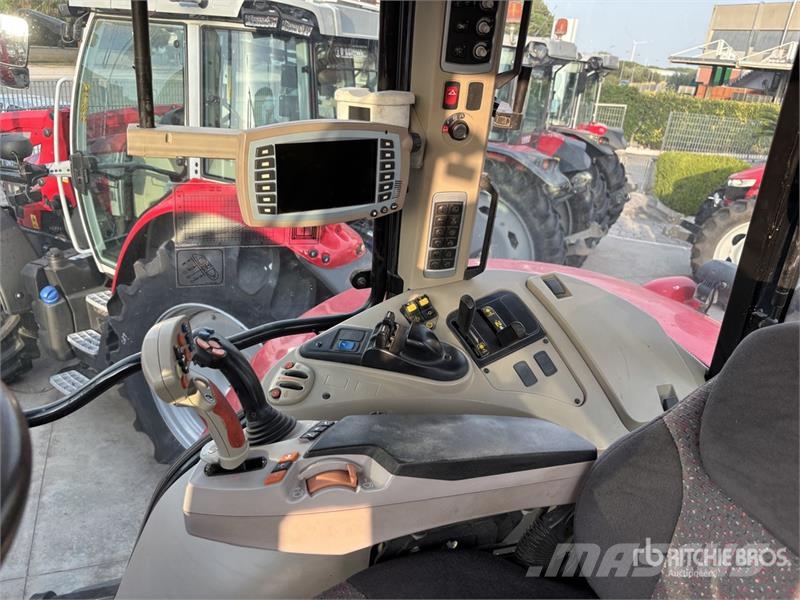 Massey Ferguson 7626 Dyna 6 4WD Tractor Трактори