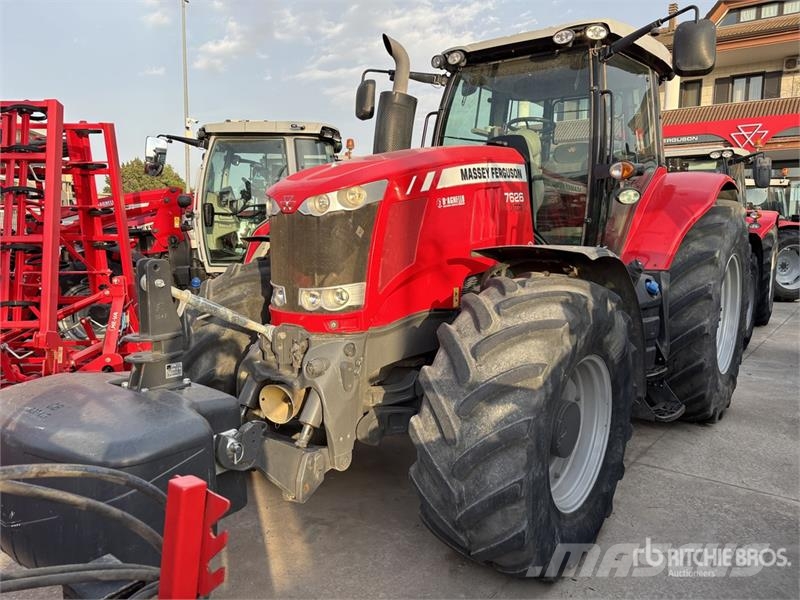 Massey Ferguson 7626 Dyna 6 4WD Tractor Трактори